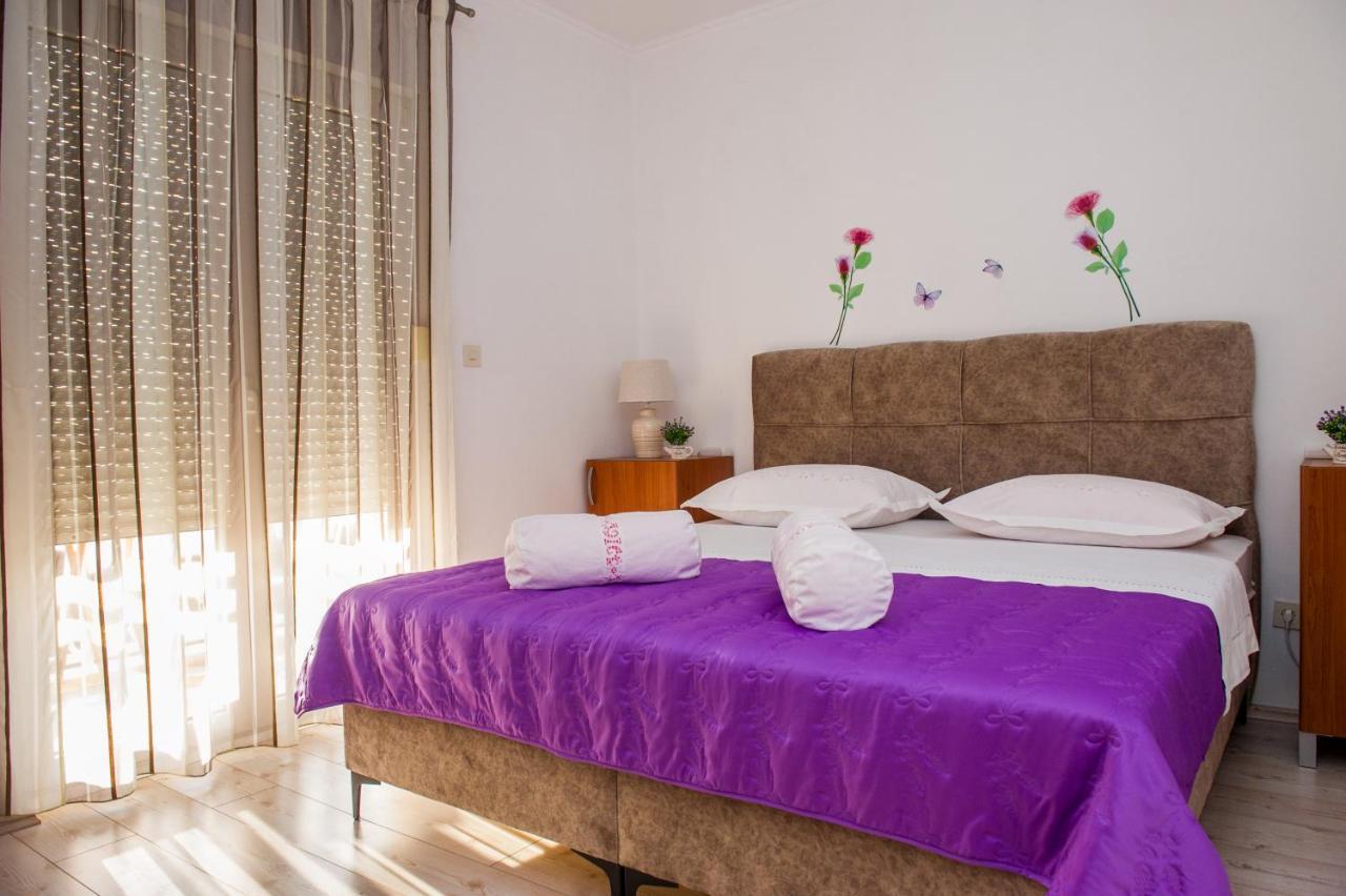Apartments Nino Podstrana Zewnętrze zdjęcie