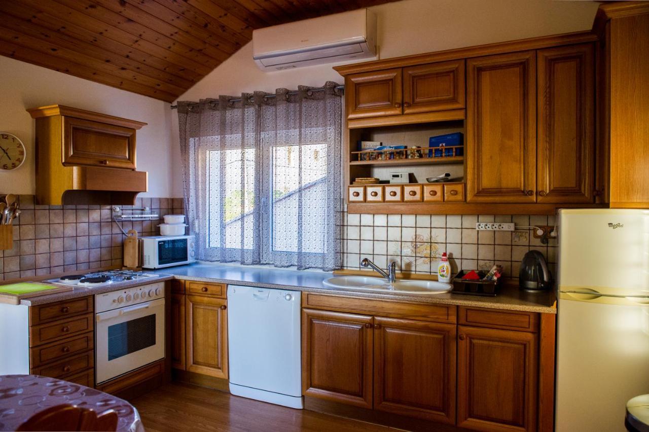 Apartments Nino Podstrana Zewnętrze zdjęcie