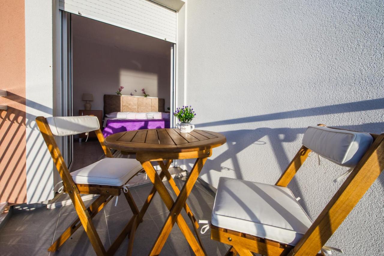 Apartments Nino Podstrana Zewnętrze zdjęcie