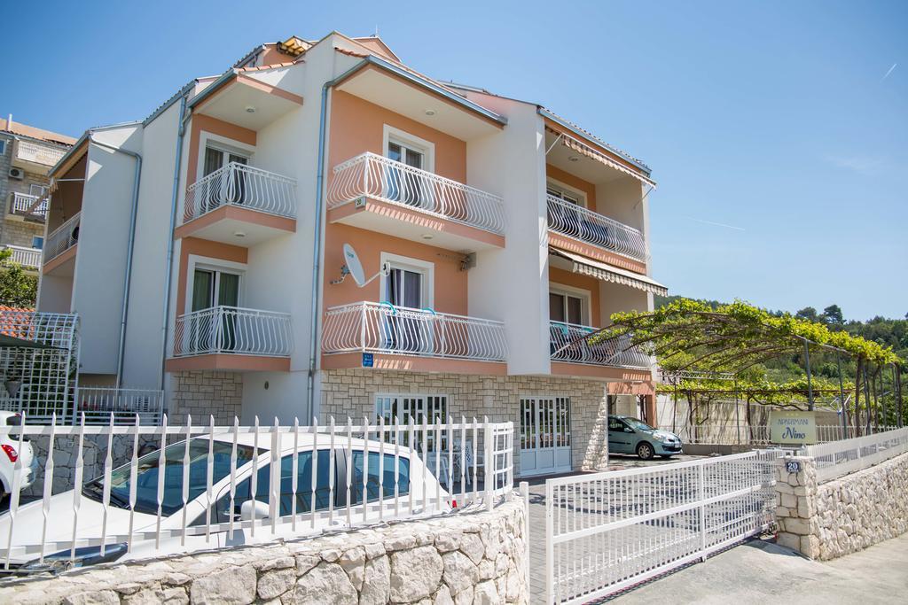 Apartments Nino Podstrana Zewnętrze zdjęcie